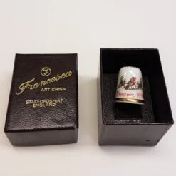 Caverswall Thimble Christmas 1990 -Spode Xmas Store 20180119 144030 1531321504