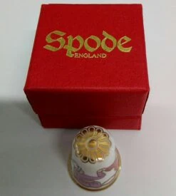 Spode - Thimble Christmas 1983 -Spode Xmas Store IMG 20190718 140007 698 1563455658