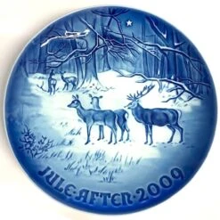 Bing & Grondahl Christmas Plate 2009 'Christmas In The Woods'