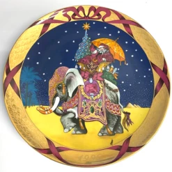 Bing & Grondahl Christmas Plate 'Santa In The Orient' 1996