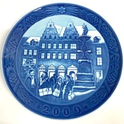 Royal Copenhagen Christmas Plate 2009 'Christmas At Amagertorv'