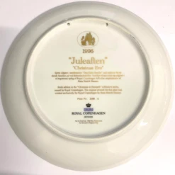 Royal Copenhagen Christmas Plate 1996 'The Christmas Tree' -Spode Xmas Store Picture66 1612545194