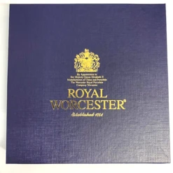 Royal Worcester Christmas Tales 'The Snowman' Plate -Spode Xmas Store Picture9 1612782176