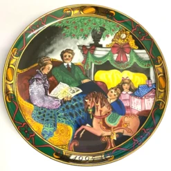 Royal Copenhagen Christmas Plate 1995 'Christmas Tales'