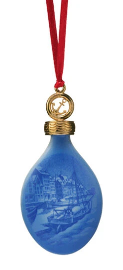 Royal Copenhagen Christmas Drop 2007 'Christmas In Nyhavn'