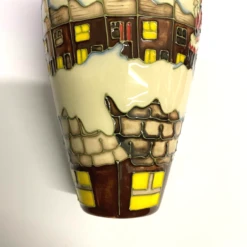 Moorcroft - Christmas In The Pots Vase 72/6 -Spode Xmas Store vase2 1609325852